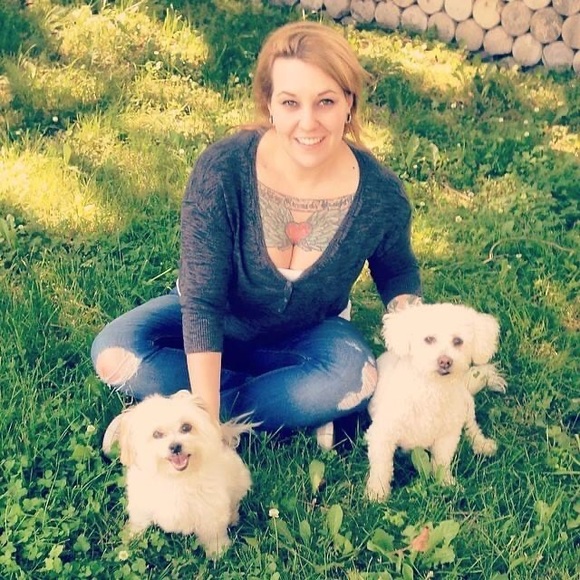 Meet your Posher, Lindsey - Picture 1 of 1